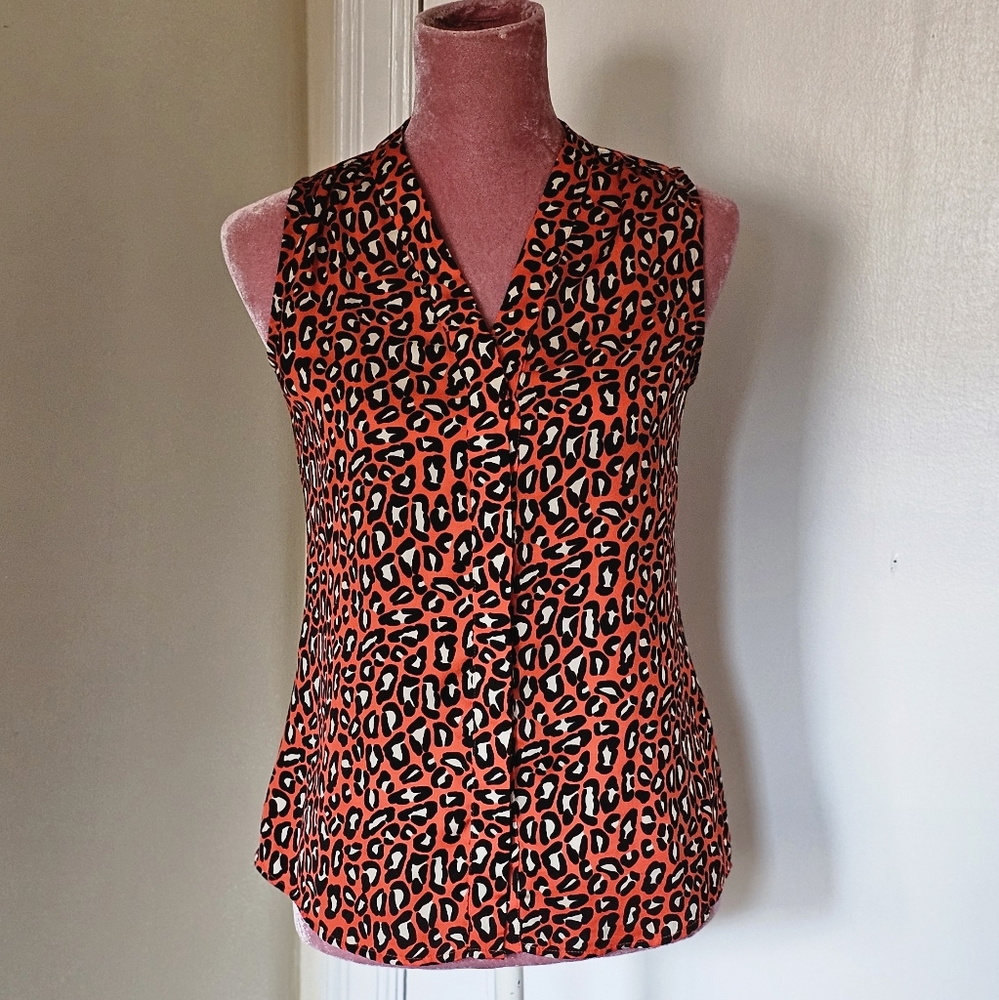 Women's Banana Republic sleeveless top, size 0.